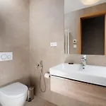 Grand דירה 4*